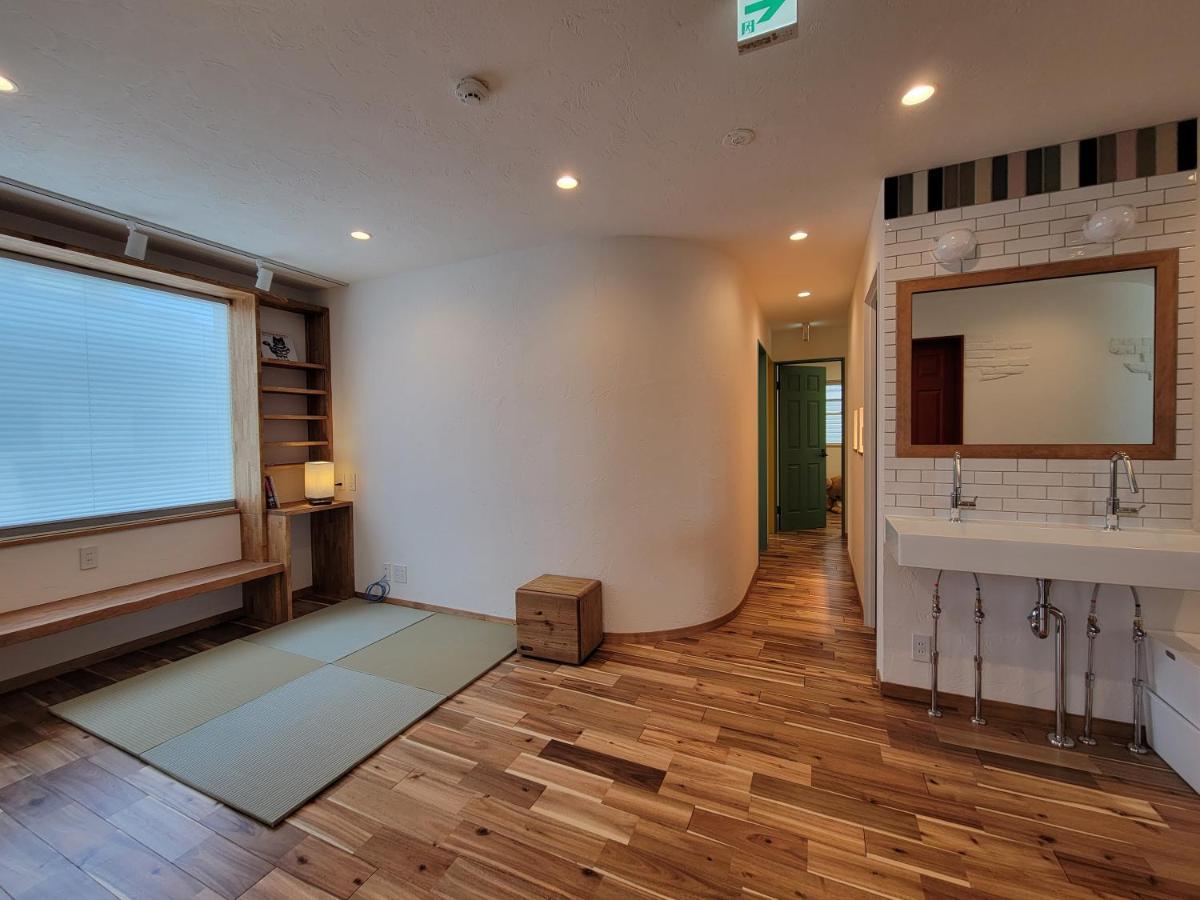 Hotel 泊まる寿司屋一力 Sushi House à Itoshima Extérieur photo