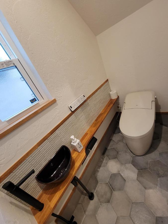 Hotel 泊まる寿司屋一力 Sushi House à Itoshima Extérieur photo