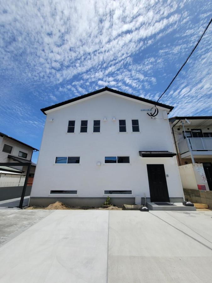 Hotel 泊まる寿司屋一力 Sushi House à Itoshima Extérieur photo